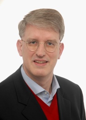 Eberhard Krausz headshot