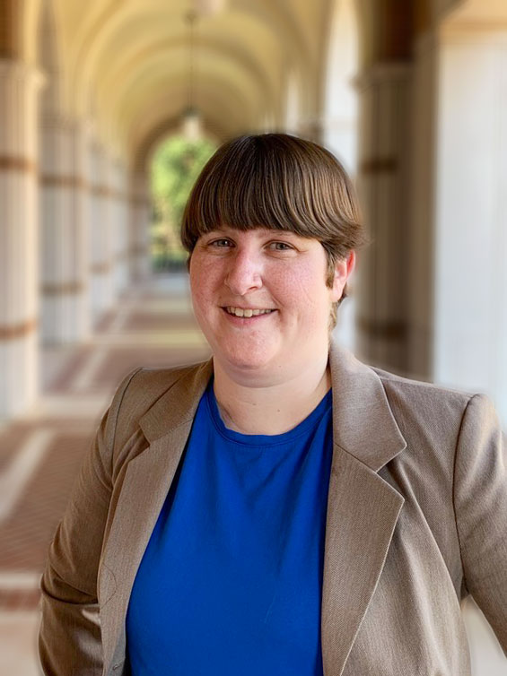 Julea Vlassakis, PhD